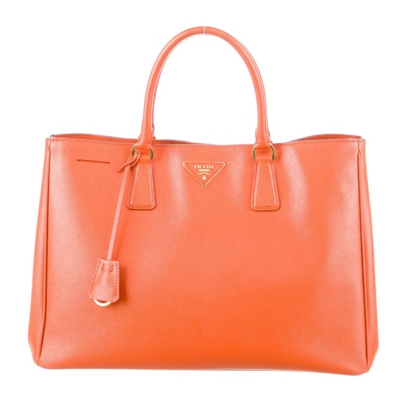 Prada Handbags - Prada large Saffiano Lux tote